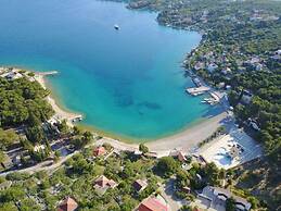 Cozy Necujam Apartments With Sea View