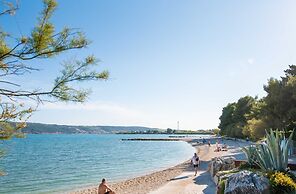 Comfortable Kastel Stafilic Apartment With Balcony