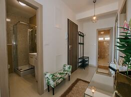 Scenic Sea View Apartment Trogir