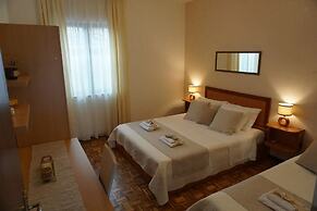 Modern Trogir Apartment With Private Patio, Bbq, and Close to Beach