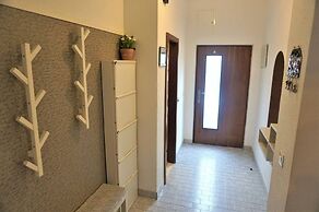 Modern Trogir Apartment With Private Patio, Bbq, and Close to Beach