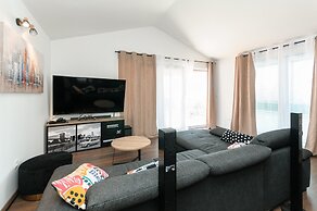 Luxury Villa With Heated Pool, Terrace, and Outdoor Amenities for Rela