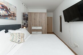 Luxury Villa With Heated Pool, Terrace, and Outdoor Amenities for Rela