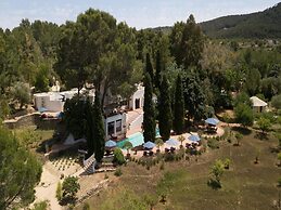 Country-view Villa With Pool