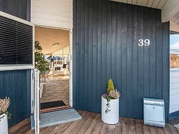 4 Star Holiday Home in Ronde