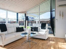 4 Star Holiday Home in Ronde