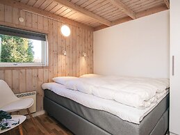 4 Star Holiday Home in Ronde