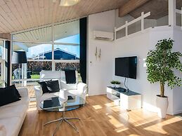 4 Star Holiday Home in Ronde