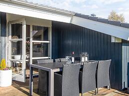 4 Star Holiday Home in Ronde