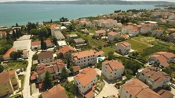 Kastel Stafilic Comfortable Apartments