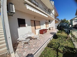 Kastel Stafilic Comfortable Apartments