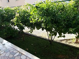 Kastel Stafilic Comfortable Apartments