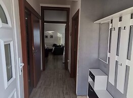 Luxury Seget Donji Apartments With Terrace and Sea View