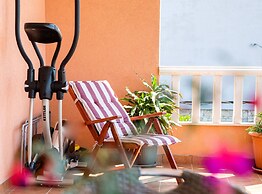 Luxury Seget Donji Apartments With Terrace and Sea View