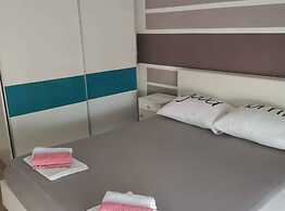 Luxury Seget Donji Apartments With Terrace and Sea View