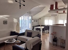 Luxury Seget Donji Apartments With Terrace and Sea View