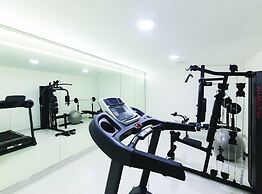 Modern Kastel Villa With Private Pool, Gym, and Large Outdoor Space