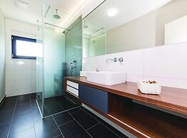 Modern Kastel Villa With Private Pool, Gym, and Large Outdoor Space