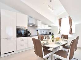 Serene Villa With Pool, Bbq, and Authentic Tavern Surrounded by Nature