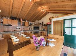 Relaxing Holiday Home With Pool, Fitness Area, and Entertainment Facil