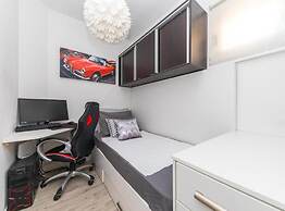 Charming Villa With Outdoor Pool, Bbq, and Sun Deck in Tranquil Kaštel