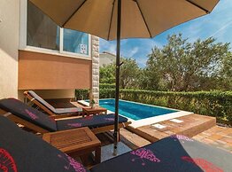 Charming Villa With Outdoor Pool, Bbq, and Sun Deck in Tranquil Kaštel