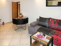 Sea-view Apartments With Pool, Terrace, and Outdoor Lounge in Scenic Č