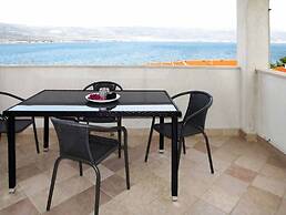Sea-view Apartments With Pool, Terrace, and Outdoor Lounge in Scenic Č