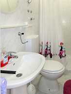 Sea-view Apartments With Pool, Terrace, and Outdoor Lounge in Scenic Č