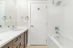 Stylish Urban Retreat  2BR Condo