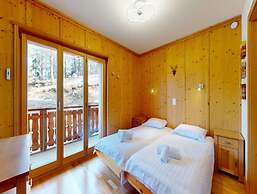 Apartment With Sauna Access