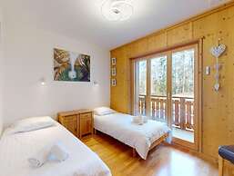 Apartment With Sauna Access