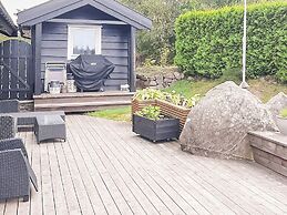 8 Person Holiday Home in Lyngdal