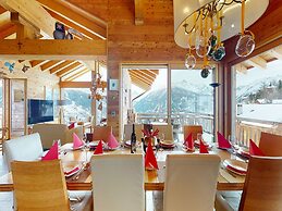 Etoiles des Neiges Luxe & Jacuzzi Chalet