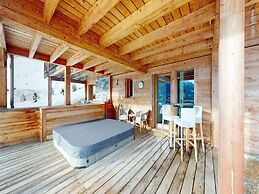 Etoiles des Neiges Luxe & Jacuzzi Chalet