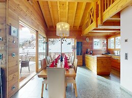 Etoiles des Neiges Luxe & Jacuzzi Chalet