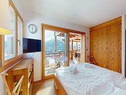 Etoiles des Neiges Luxe & Jacuzzi Chalet