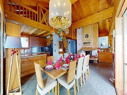 Etoiles des Neiges Luxe & Jacuzzi Chalet