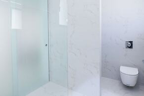 Stylish Modern Suite at Piraeus Port