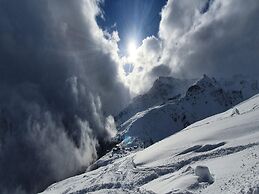 Lovely Apartment Near ski Lift