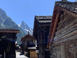 Lovely Apartment Near ski Lift