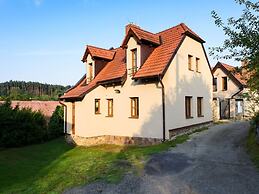Beautiful Villa With Activities