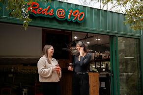 Sea Dunes Luxury Apartments