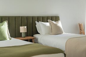 Sea Dunes Luxury Apartments