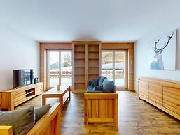 Apartment With Comfortable Arrangements