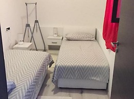 Modern and Cozy Apartment With Terrace in Kastel Kambelovac