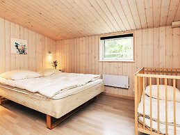 4 Star Holiday Home in Vaeggerlose