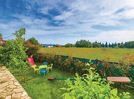 Mediterranean Stylish Villa With Pool in Kastel Stari