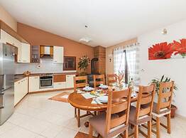 Mediterranean Stylish Villa With Pool in Kastel Stari