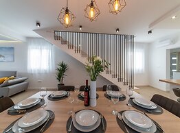 Luxury Kastela Villa With Heated Pool and Lounge Area